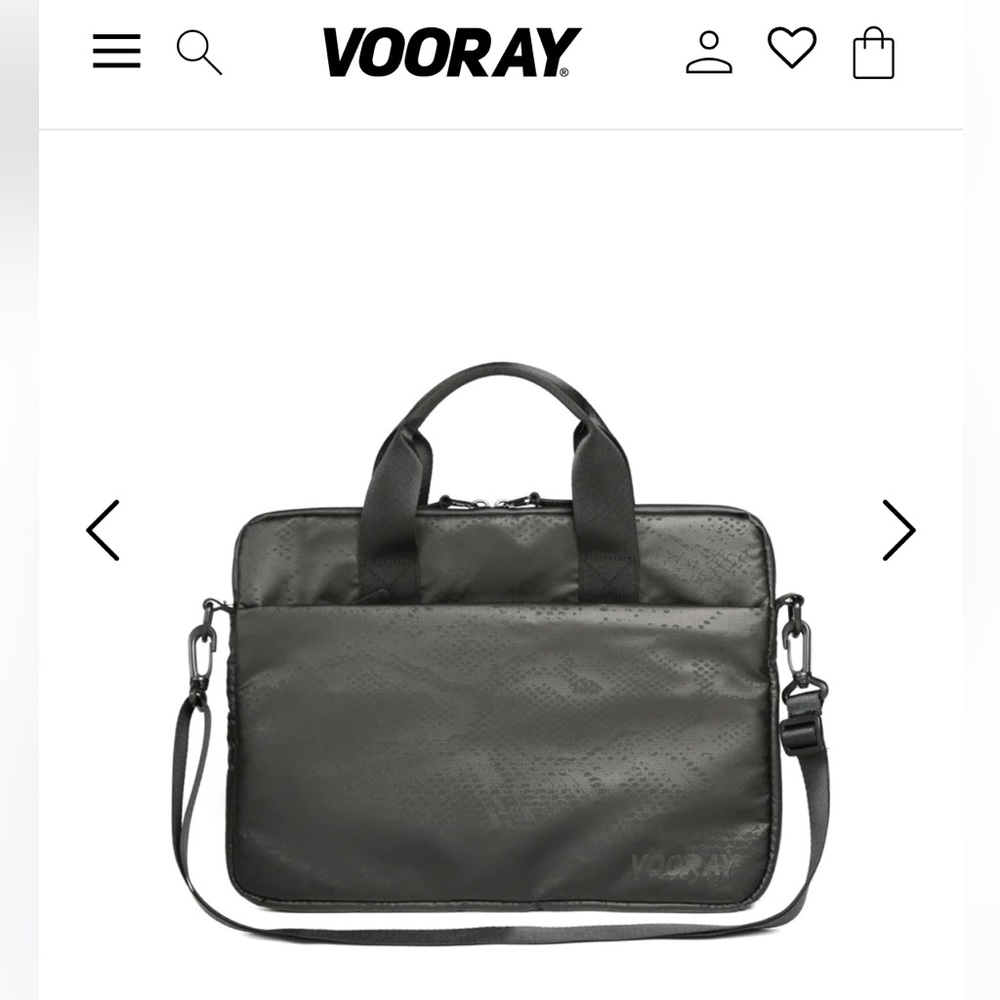 Vooray 13 inch laptop sleeve - Black Snakeskin